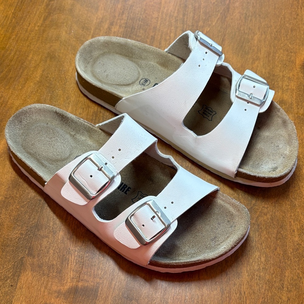 Cushionaire White Double-Strap Buckle Slide Sandals, 8.5